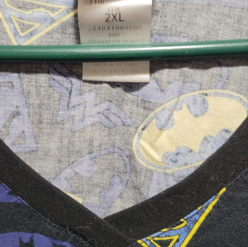 DC COMICS SRUB TOP - Picture 2 of 2